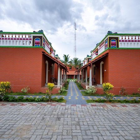 Chettinad Heritage Wellness Resorts Mithilaipatti Экстерьер фото