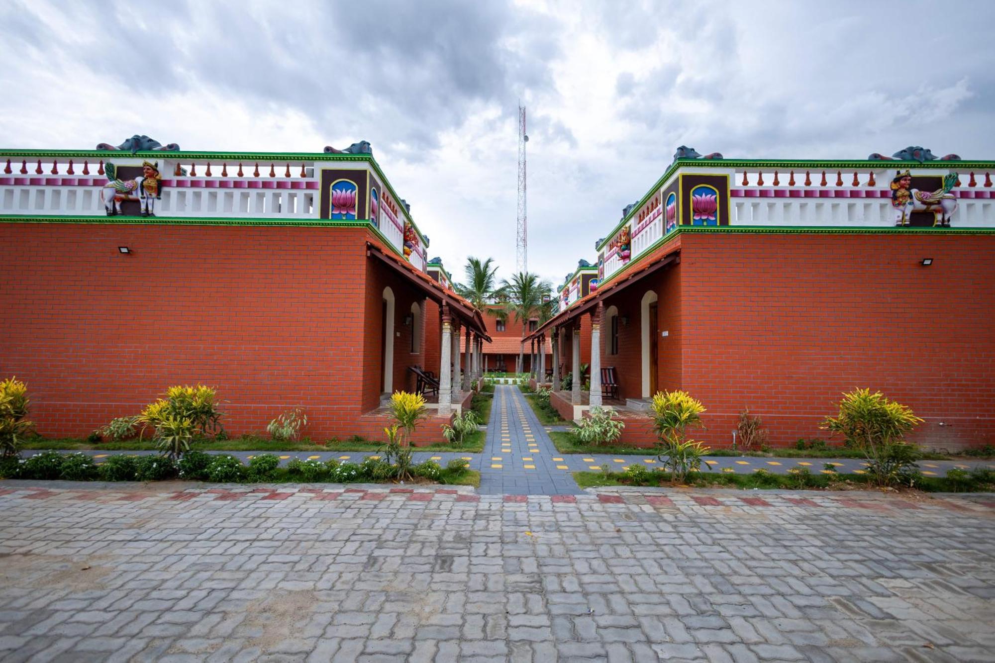 Chettinad Heritage Wellness Resorts Mithilaipatti Экстерьер фото
